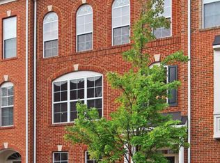 130 Fortnightly Blvd, Herndon, VA 20170