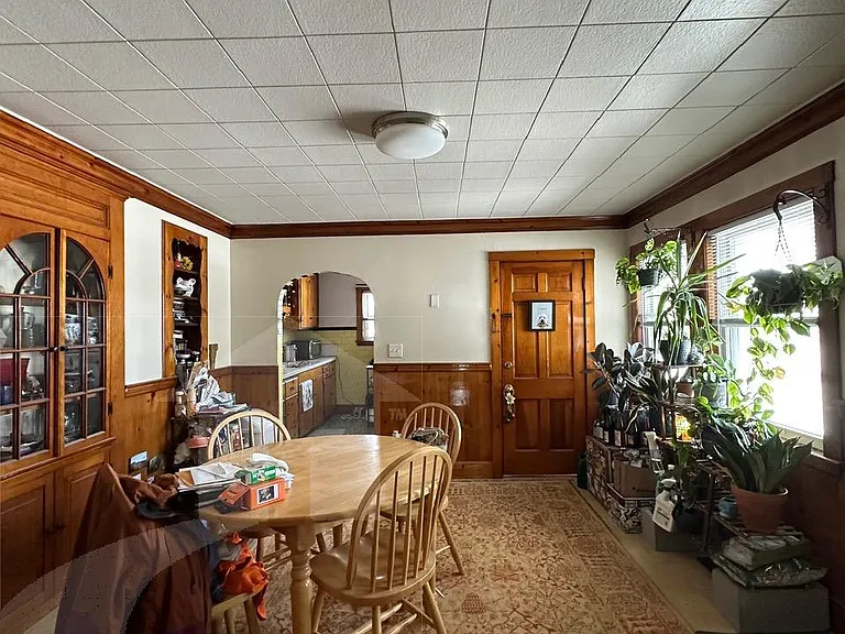 21 Ashland St — Photo 15