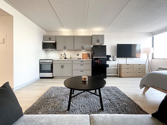 3rd image of 1870 Niagara Falls Blvd APT 212