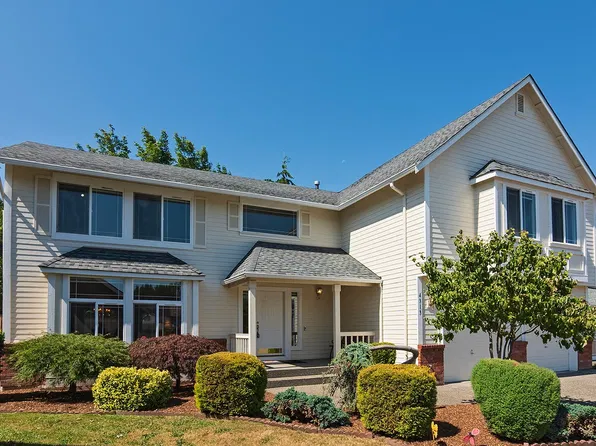 4313 NE 6th Court, Renton, WA 98059