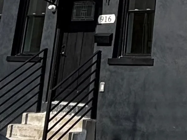 916 Peralta St, Pittsburgh, PA 15212