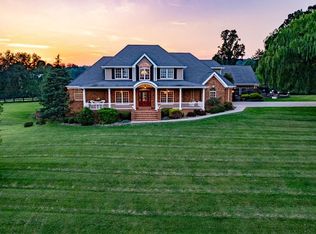15306 Hendricks Dr, Abingdon, VA 24210