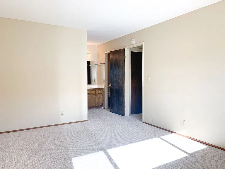 416 Pinehurst Ave — Photo 14