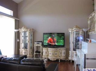 1894 Caminito De La Playa, Glendale, CA 91208