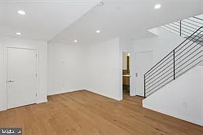 1331 S Bancroft St — Photo 13