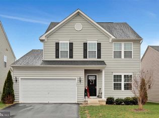 121 Tollerton Trl, Falling Waters, WV 25419