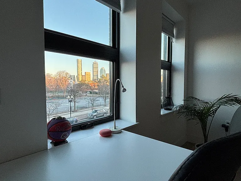 1950 Washington St #3B — Photo 3