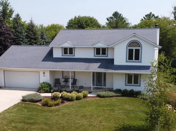 4577 Hunters Glen DRIVE, Sheboygan, WI 53083
