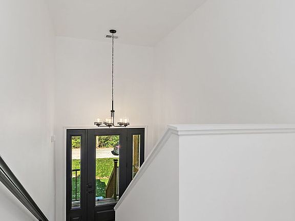 4th image of 8611 Dorr Rd