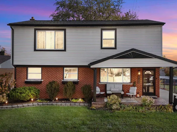 6544 Huntleigh St, Garden City, MI 48135