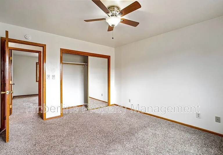 17960 Bakers Farm Rd — Photo 32