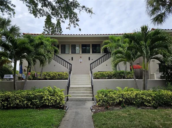 1800 Mariner Dr APT 9, Tarpon Springs, FL 34689