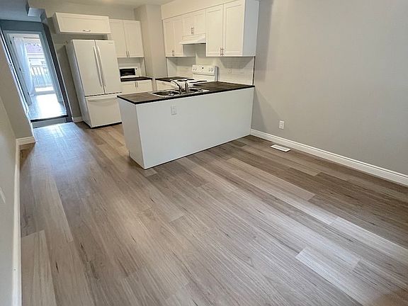 2nd image of 3341 Peter St #3343
