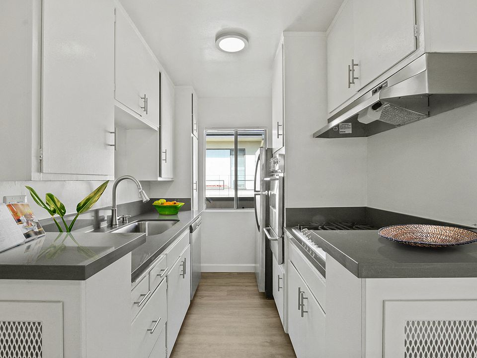 1st image of 1323 Federal Ave APT 6