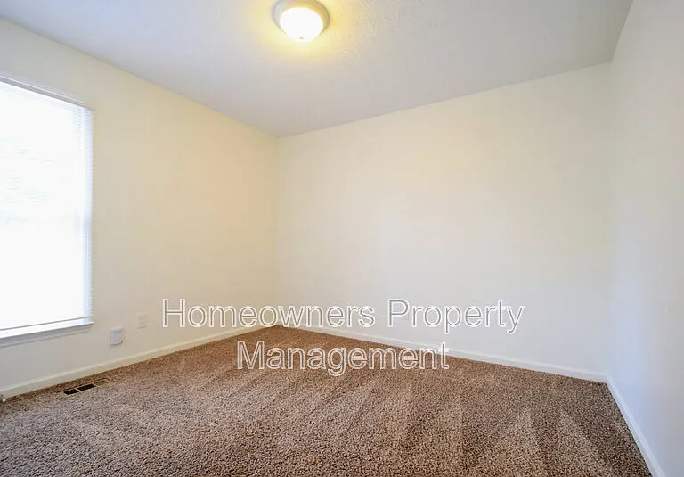 7128 Dayspring Dr — Photo 8