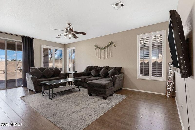 1st image of 226 E Canary Court