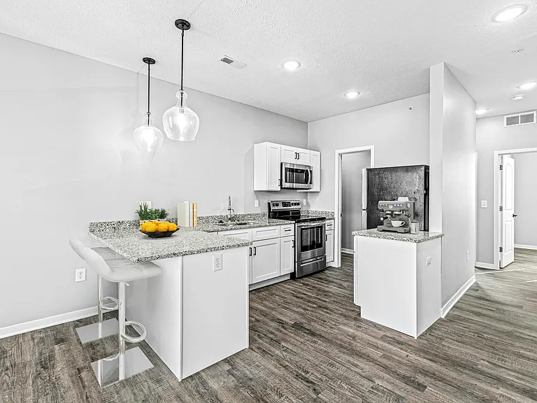 230 N 10th St #130 — Photo 12