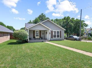 946 W Laurel St, Sherman, TX 75092