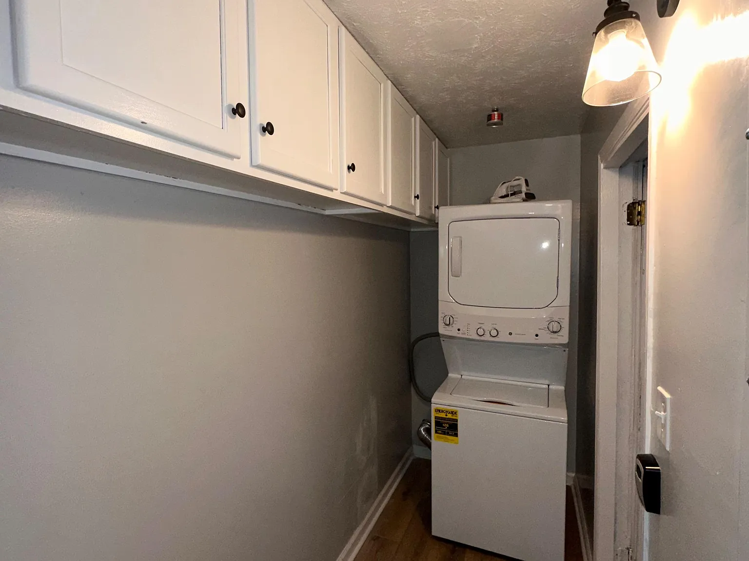 4 bed, 2.0 bath, 1200 sqft, $776 — Photo 4