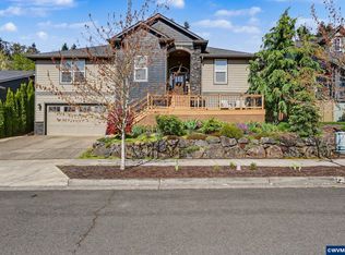 839 Sun Valley Ave, Silverton, OR 97381