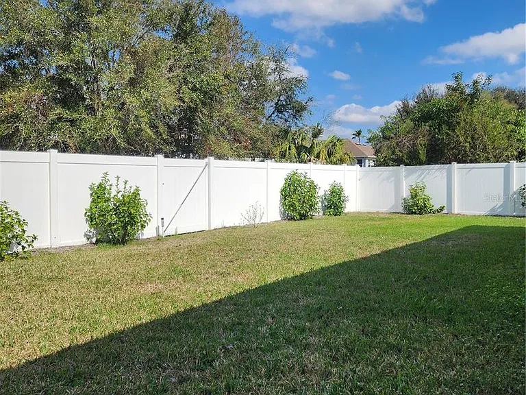 10218 Holland Rd — Photo 3