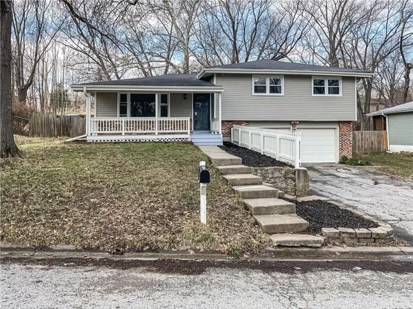 626 S 74th Ter, Kansas City, KS 66111