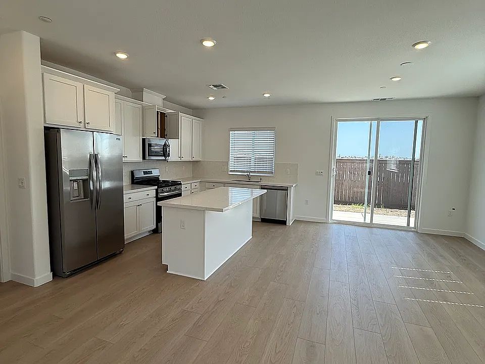 1st image of 10332 Lubec Dr #1