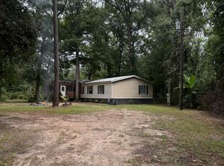 243 Lure Ln, Livingston, TX 77351