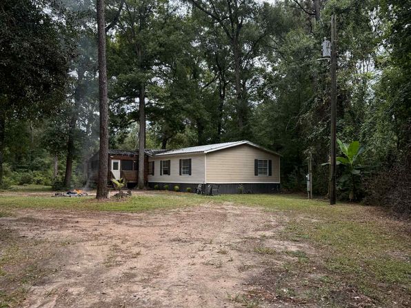 243 Lure Ln