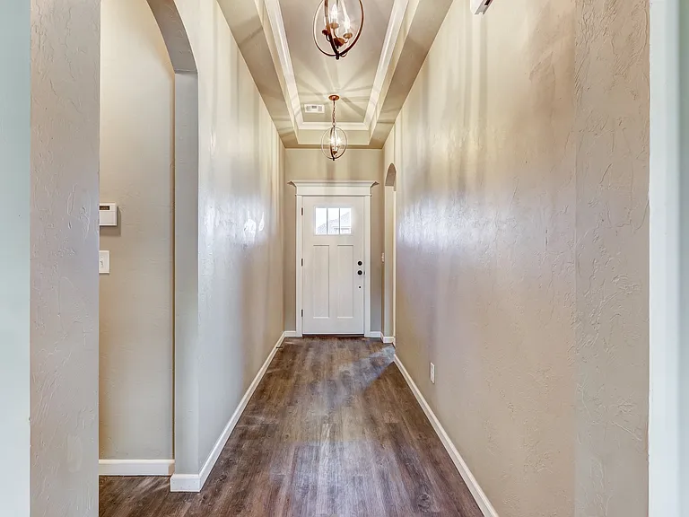 9952 SW 22nd St — Photo 1