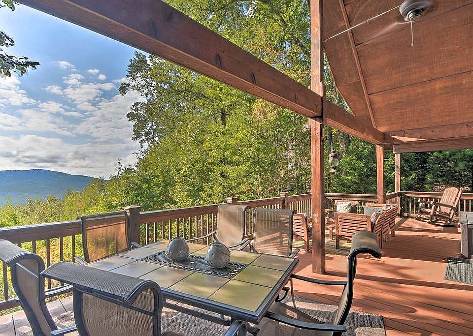 Back Balcony, Mountain View