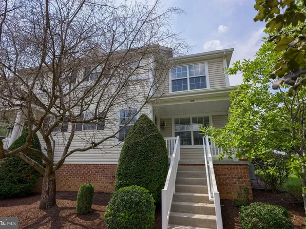 619 Chatham Way, Lititz, PA 17543