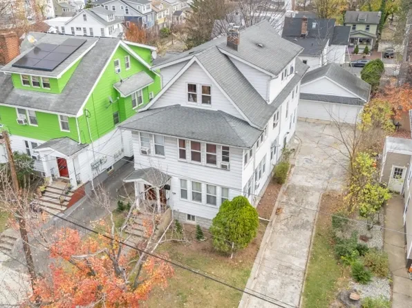 40 Brookwood Dr, Maplewood Twp., NJ 07040