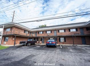 7046 E Us Highway 36 APT 12, Avon, IN 46123