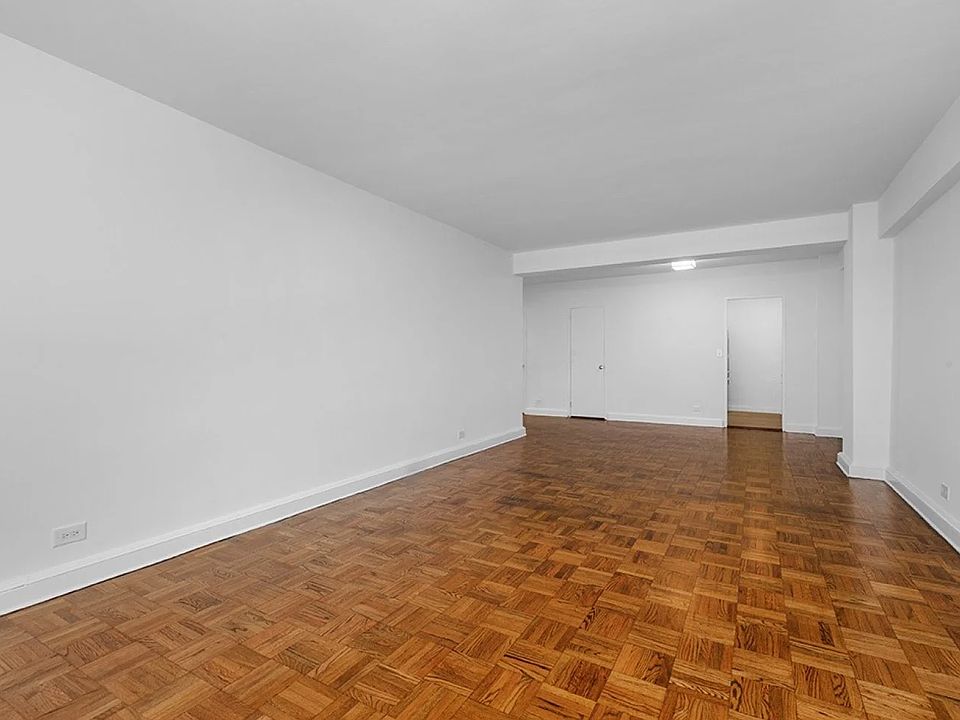 1st image of 136 E 55th St APT 4D