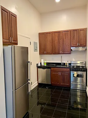 Rented by Living New York | media 13