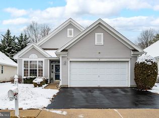 7 Honeyflower Dr, Trenton, NJ 08620