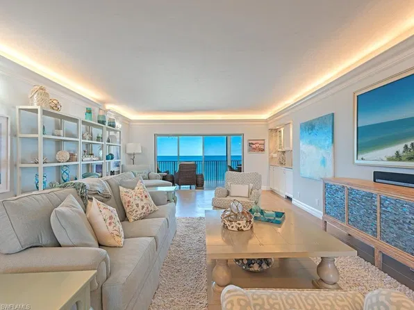 2905 Gulf Shore BLVD N #803, NAPLES, FL 34103