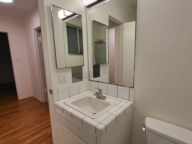 667 Flower Ave #1 — Photo 15
