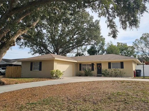 137 Whittier Ln, Winter Haven, FL 33884