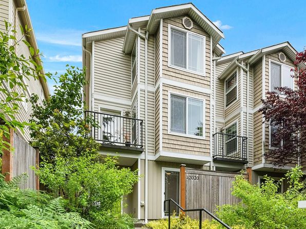12020 33rd Ave NE APT C