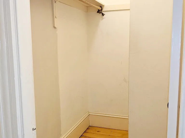18 Park Ave #2 — Photo 12