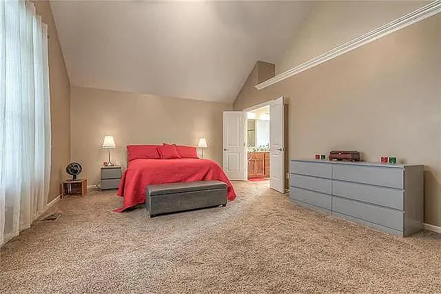 2125 Birch St — Photo 13
