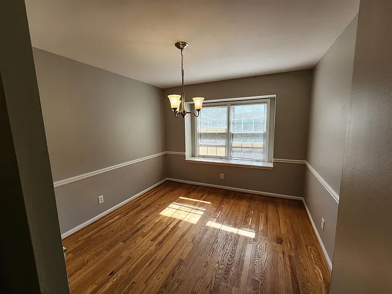 67 Montre Sq NW #1 — Photo 9