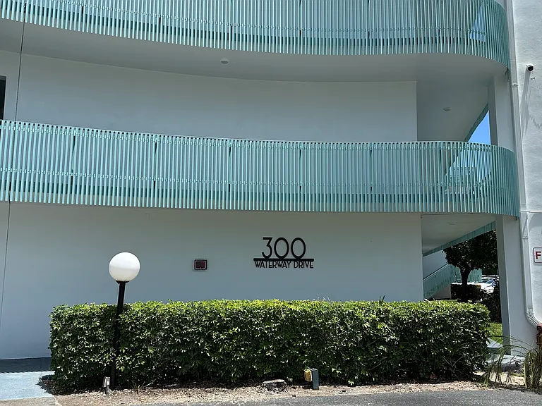 300 Waterway Dr S #205 — Photo 15