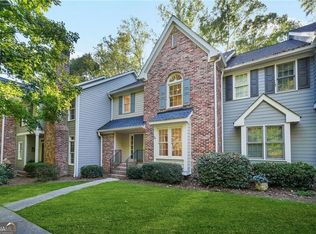 110 River Ridge Ln, Roswell, GA 30075
