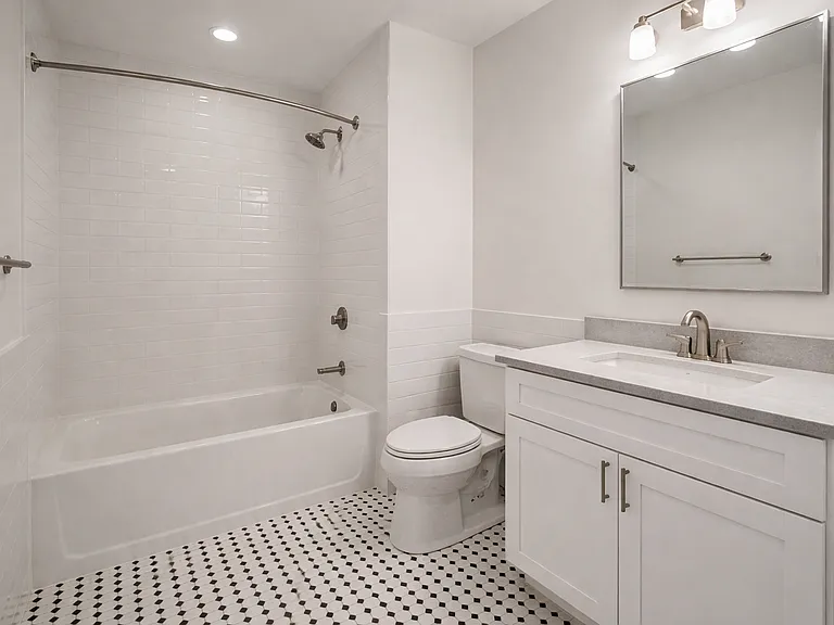 112 S Hancock St — Photo 23