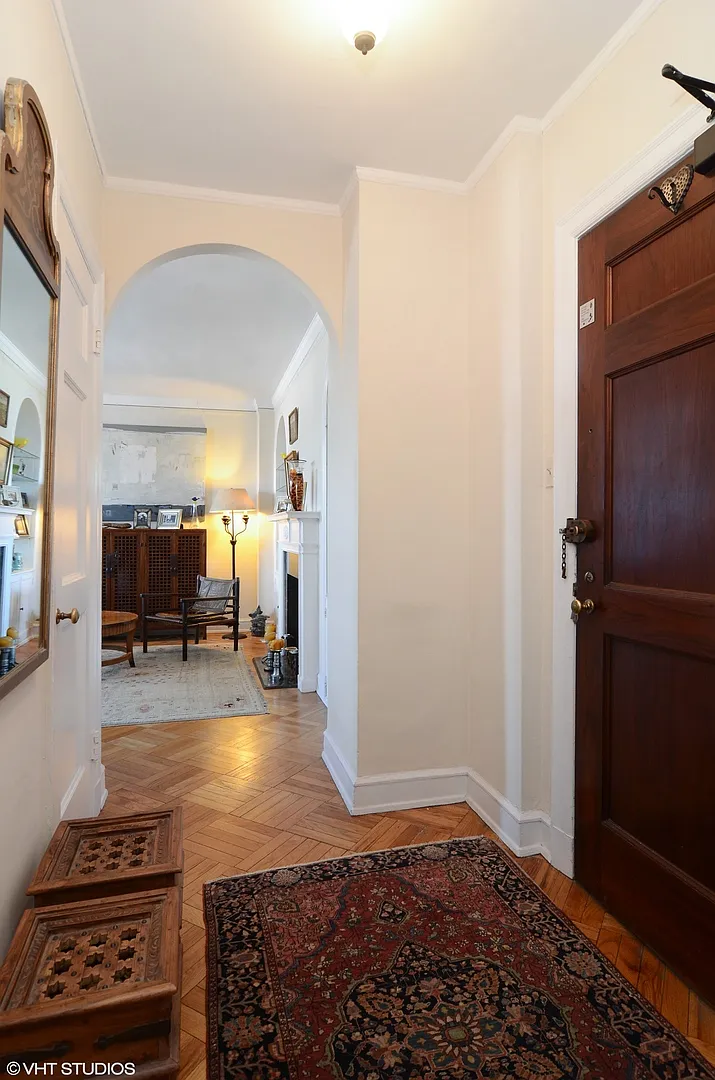 1 bed, 1100 sqft, $3,500 — Photo 2