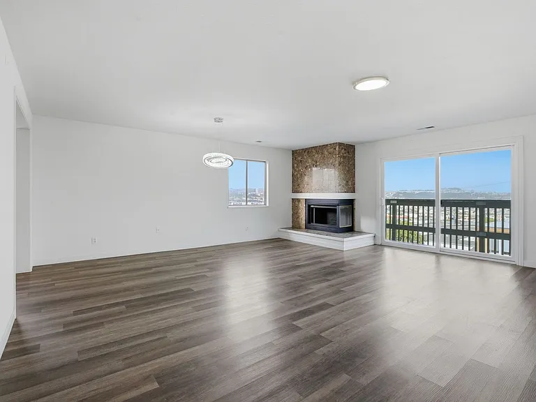 228 Abbot Ave — Photo 16