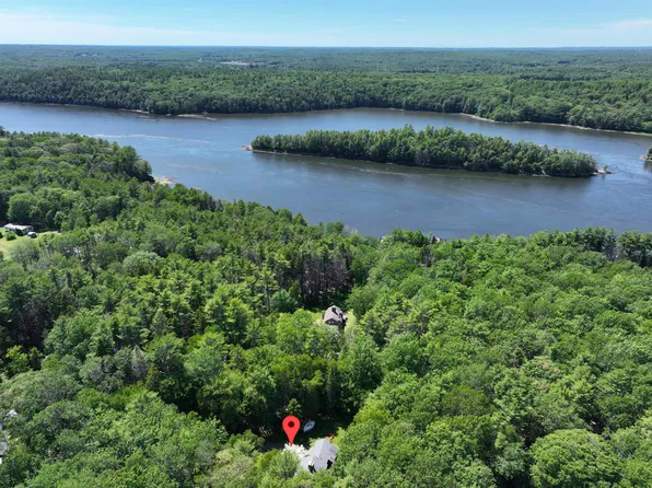 13 Evergreen Lane, Westport Island, ME 04578